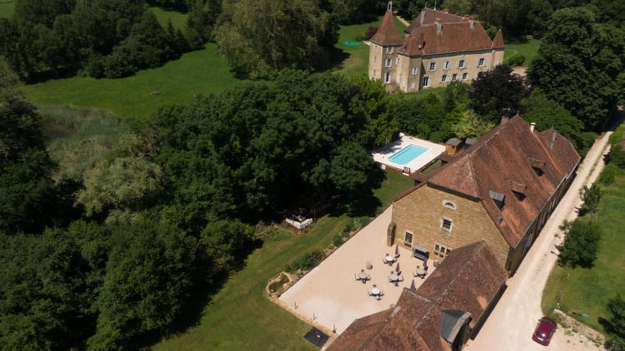 Hotel Domaine De Bersaillin Exterior foto